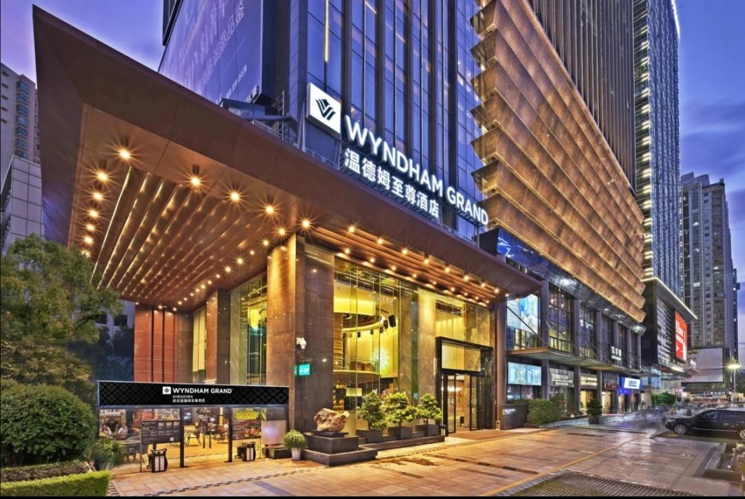 Shenzhen Futian Wyndham Grand Hotel Kültér fotó